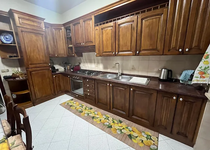 Apartment The House Of Peppe&luisa Sorrento