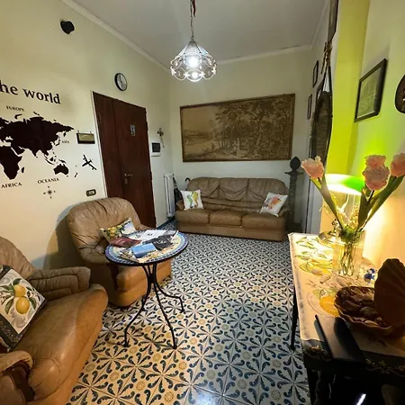 Apartment The House Of Peppe&luisa *